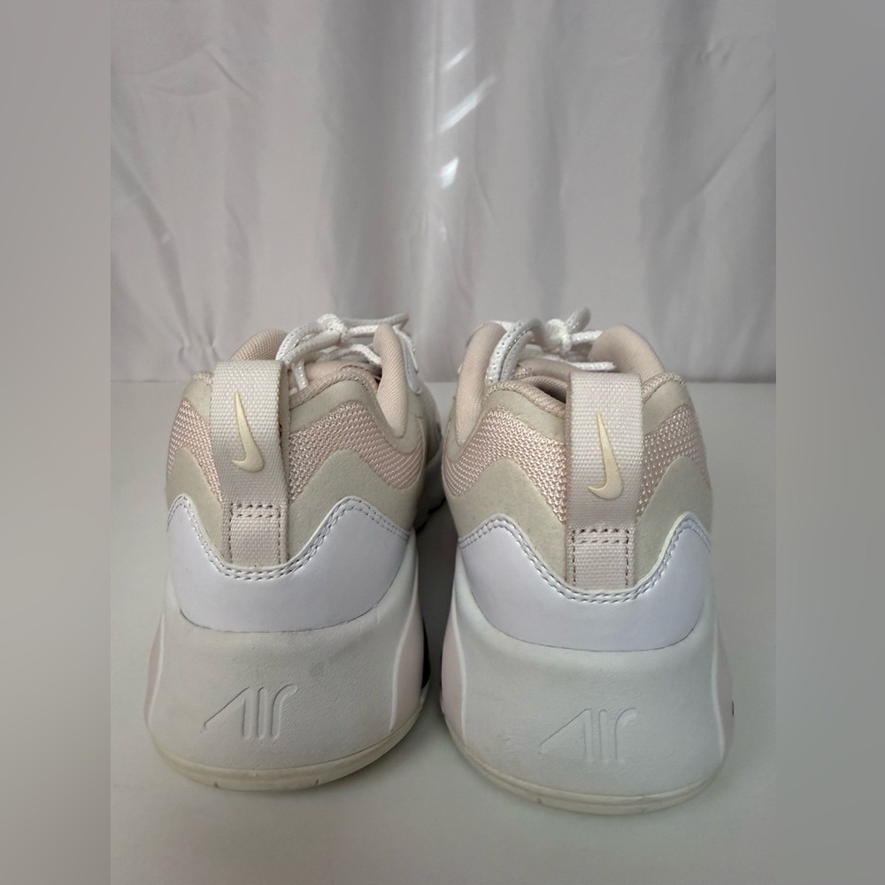 NIB Nike Women's Light Pink Air Max 200 Sneakers Sz 7.5 - Picture 5 of 7
